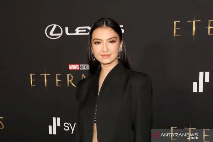 Raline Shah Dorong Pentingnya Pendidikan Untuk Pengembangan Diri
