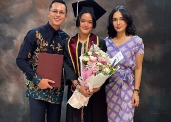 Anak artis masuk PTN