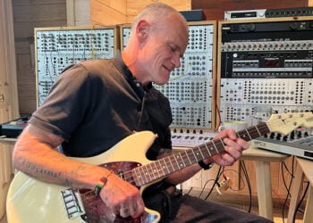 Bassist Red Hot Chili Peppers Puji Kepiawaian Paul McCartney