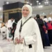 Okie Agustina Berangkat Umrah Penuh Haru Berkat Kiesha Alvaro