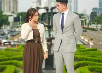 Kedekatan Verrell Bramasta dan Fuji di Gedung DPR RI Bikin Heboh Netizen