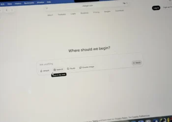 Noam Shazeer Gabung OpenAI, Persaingan AI Global Semakin Memanas
