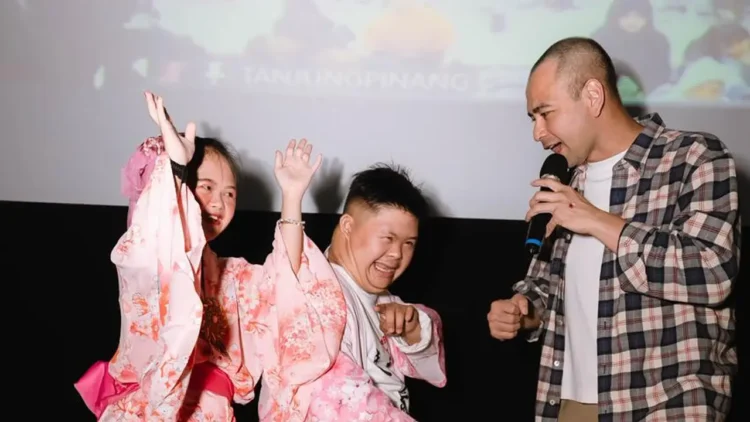 Pesan Haru Raffi Ahmad Setelah Nonton Film Semua Akan Baik-Baik Saja Bersama Komunitas Disabilitas